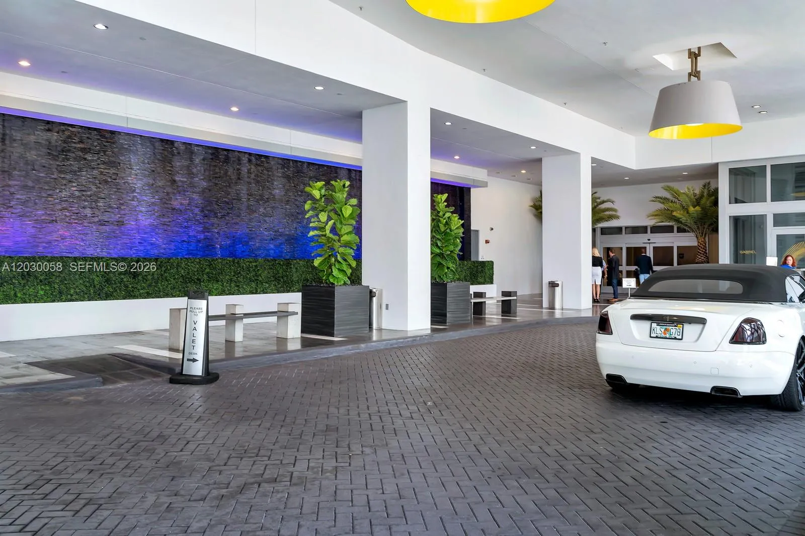 1100 Biscayne Blvd # 5203, Miami FL 33132