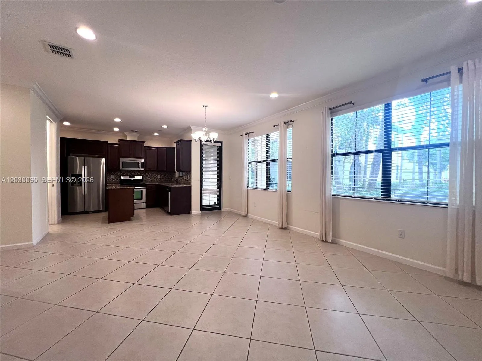 3381 NW 125th Ave, Sunrise FL 33323