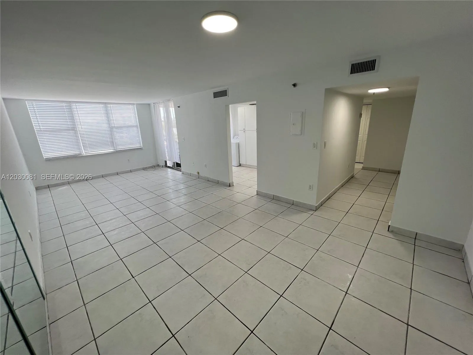 17890 W Dixie Hwy 502 Hwy # 502, North Miami Beach FL 33160