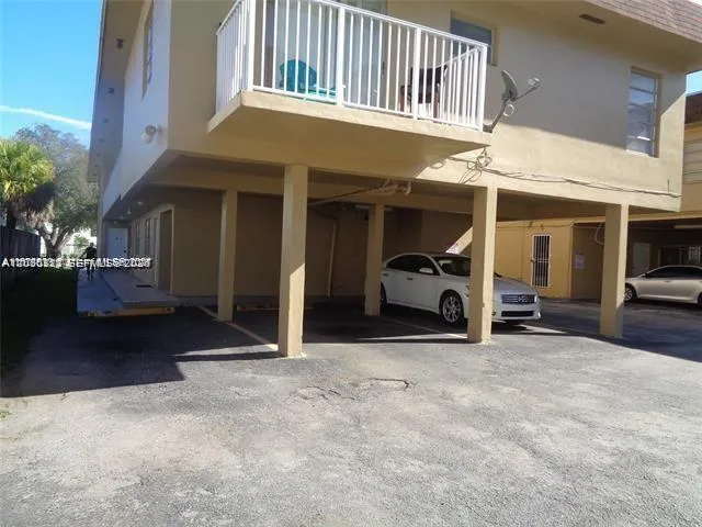 16150 NE 21st Ave # 6, North Miami Beach FL 33162