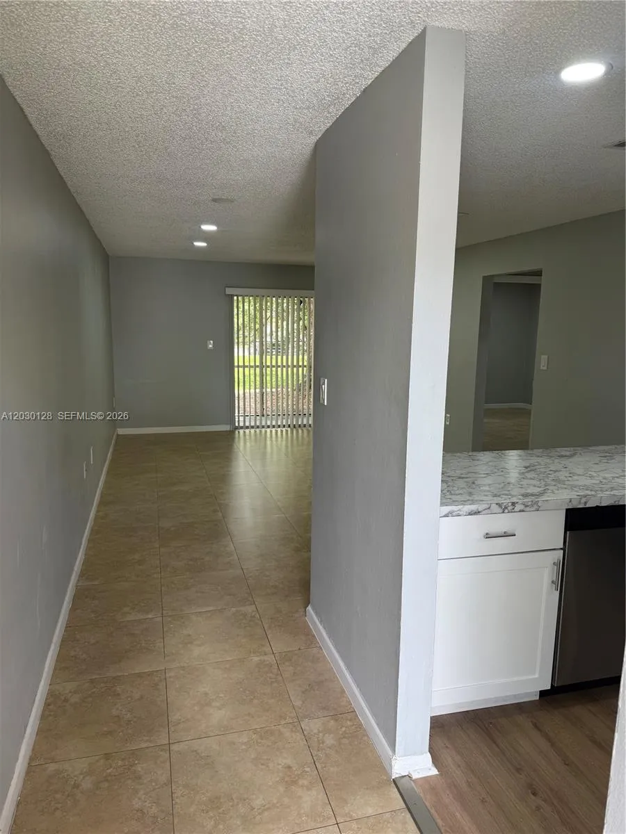 2220 SW 81st Ave # 2220, Miramar FL 33025