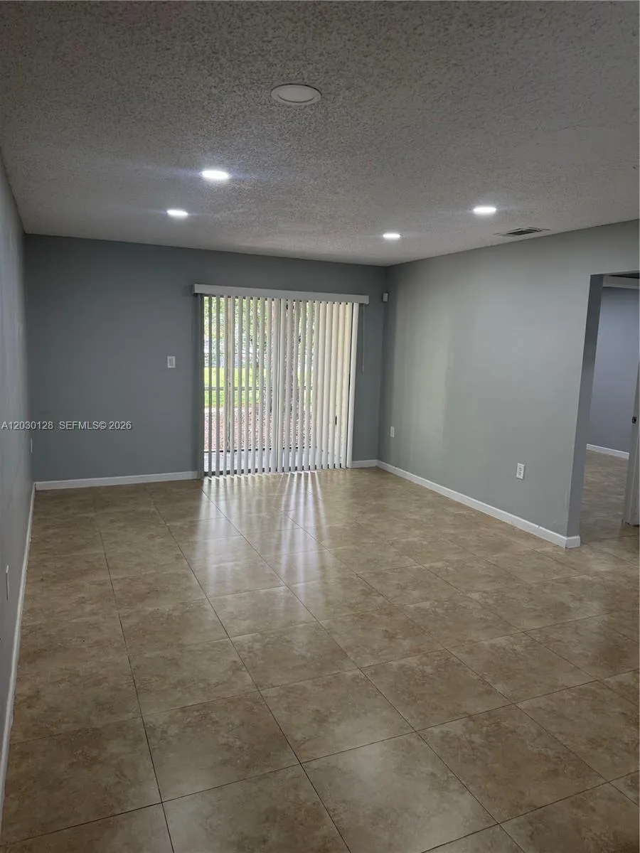 2220 SW 81st Ave # 2220, Miramar FL 33025