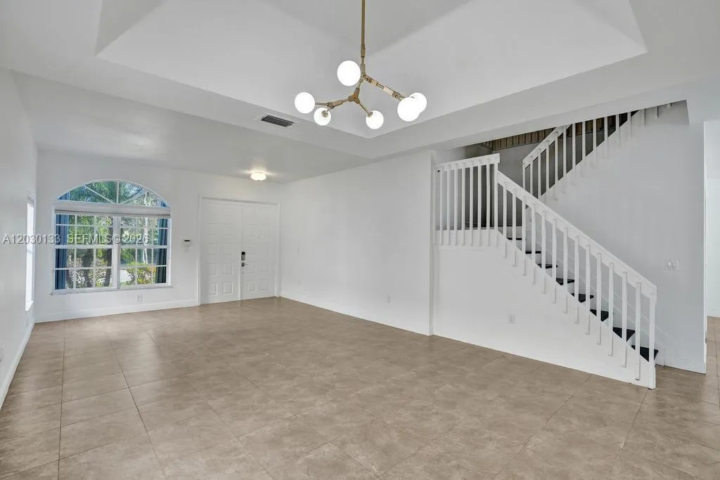 17026 NW 19th St, Pembroke Pines FL 33028