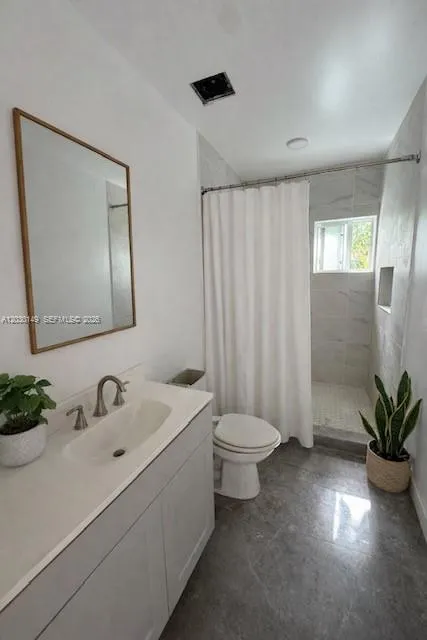 6875 NW 4th Ave, Miami FL 33150
