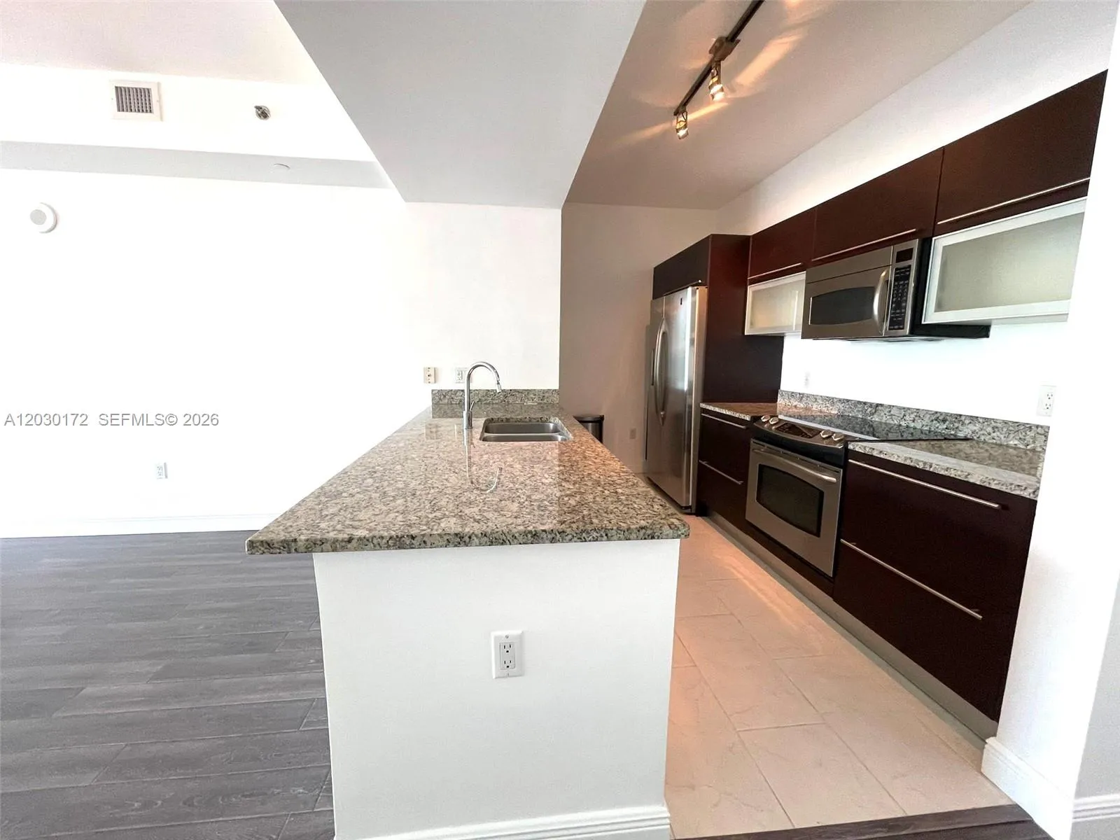 951 Brickell Ave # 3600, Miami FL 33131