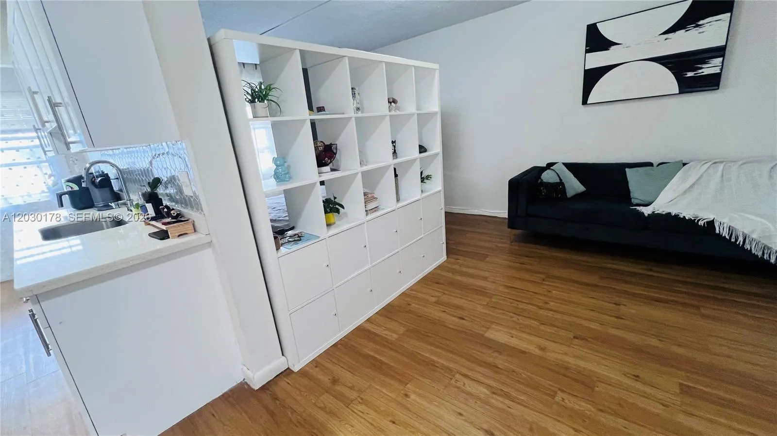 1100 NE 1st Ct # 213, Hallandale Beach FL 33009