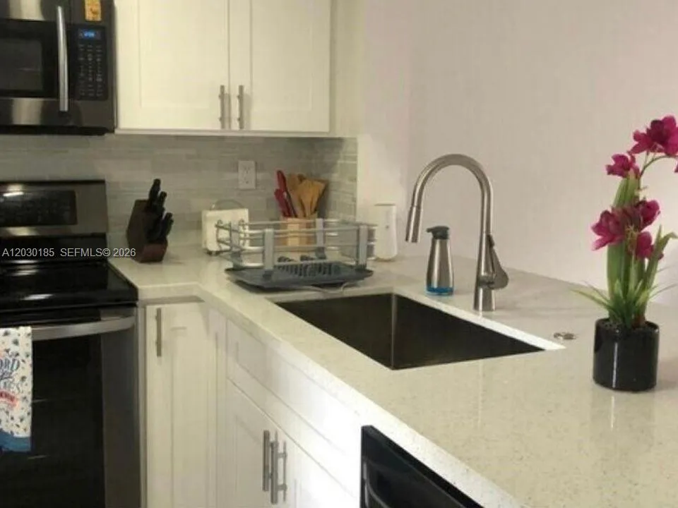 11361 SW 3rd St # 11361, Pembroke Pines FL 33025