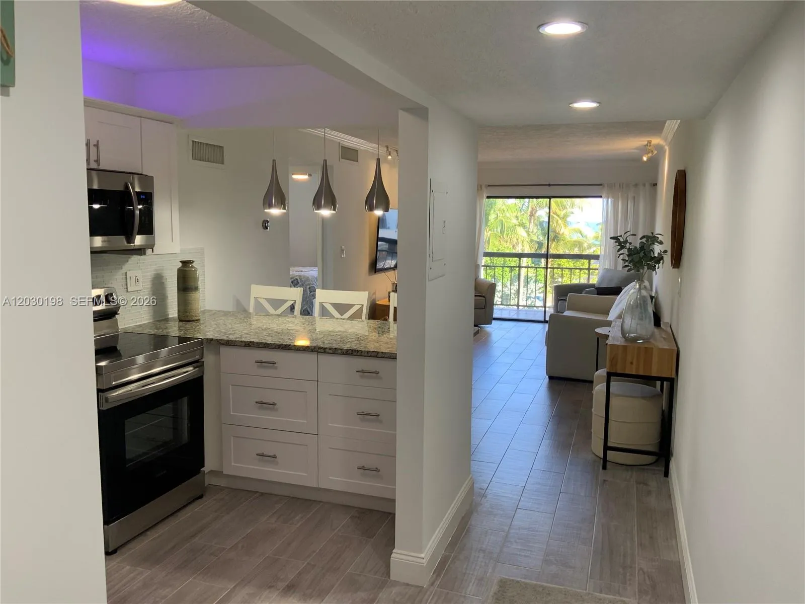 6444 Collins Ave # A6, Miami Beach FL 33141