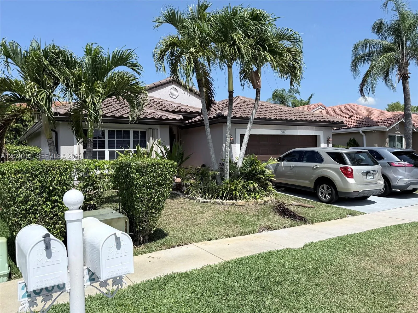 2010 NW 182nd Ter, Pembroke Pines FL 33029