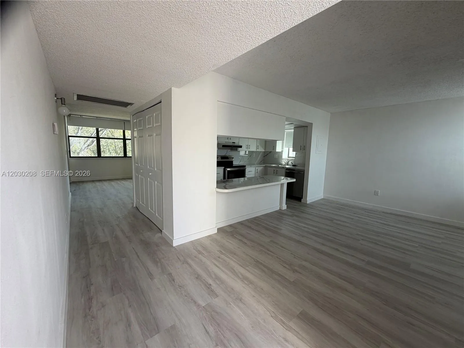 20200 W Country Club Dr, Aventura FL 33180