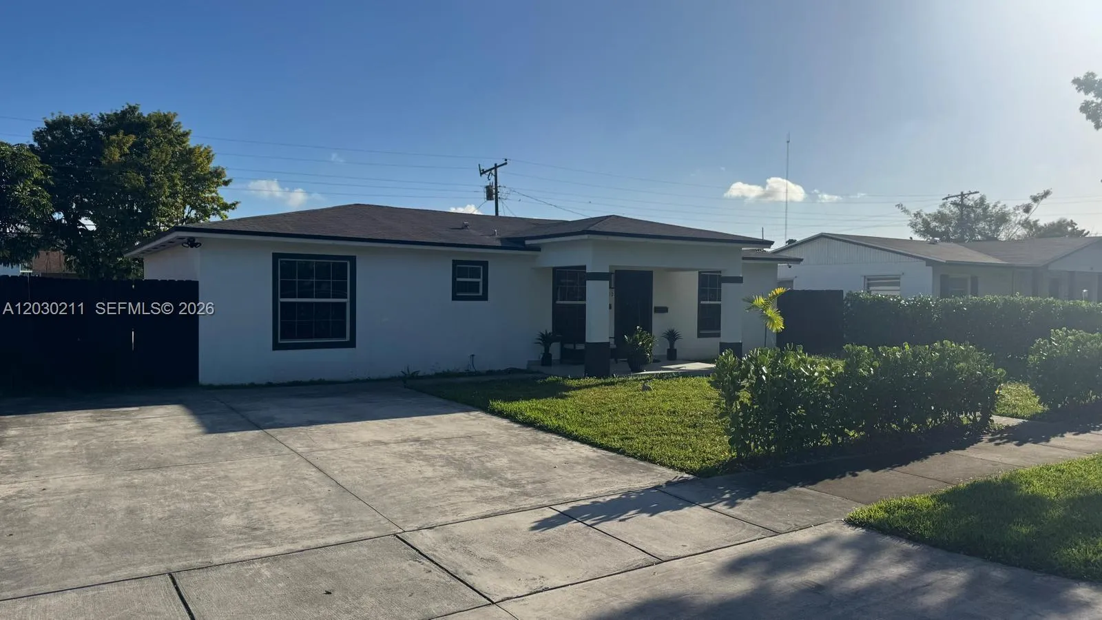 50 NE 209th Ter, Miami Gardens FL 33179
