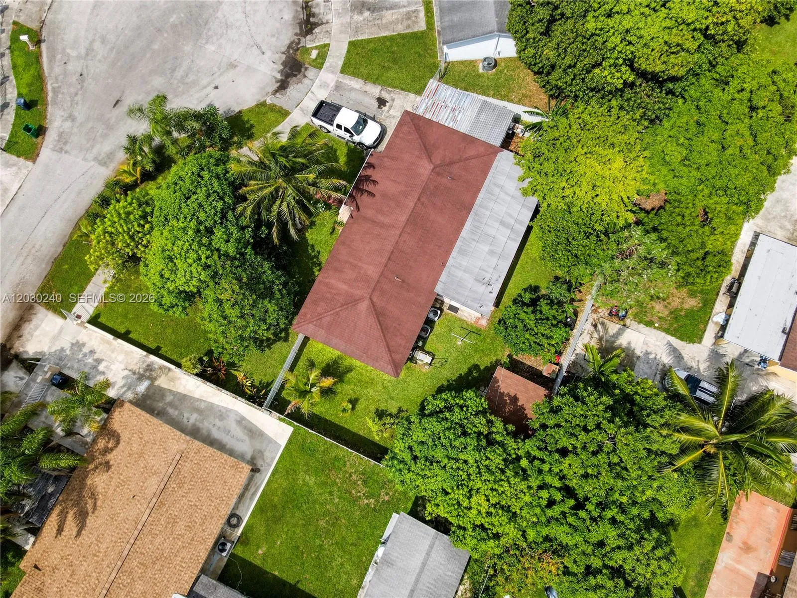 15825 SW 305th Ter, Homestead FL 33033