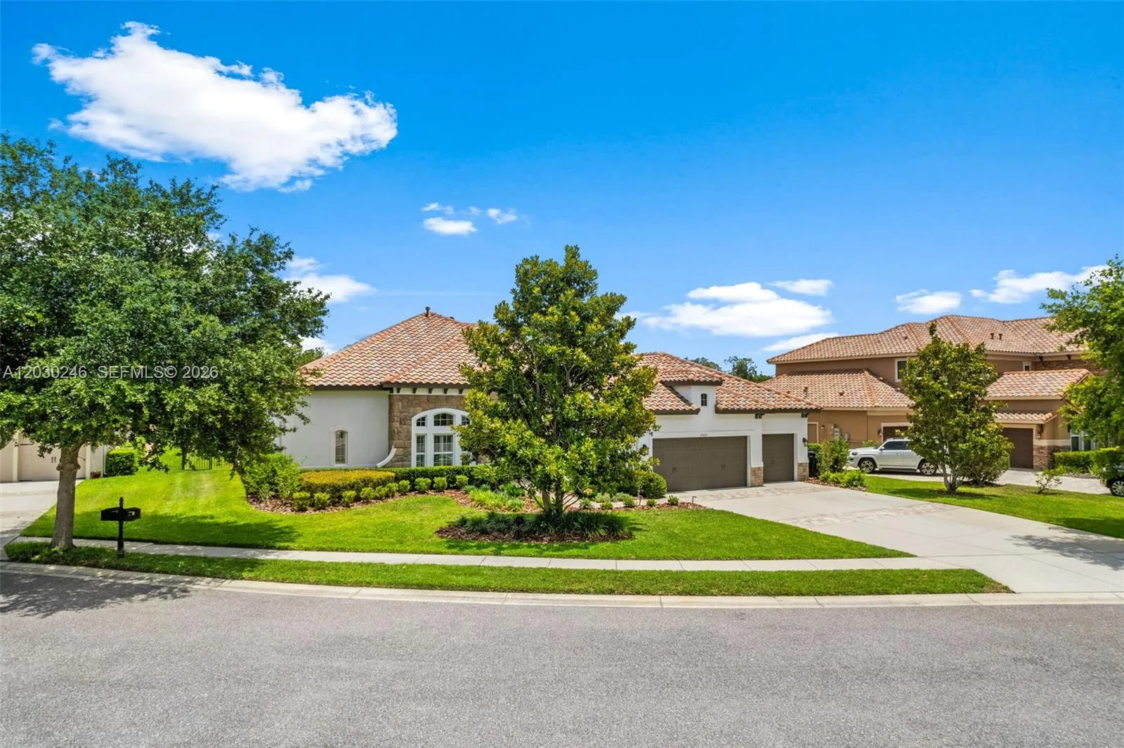 17425 Varona Pl, Lutz FL 33548