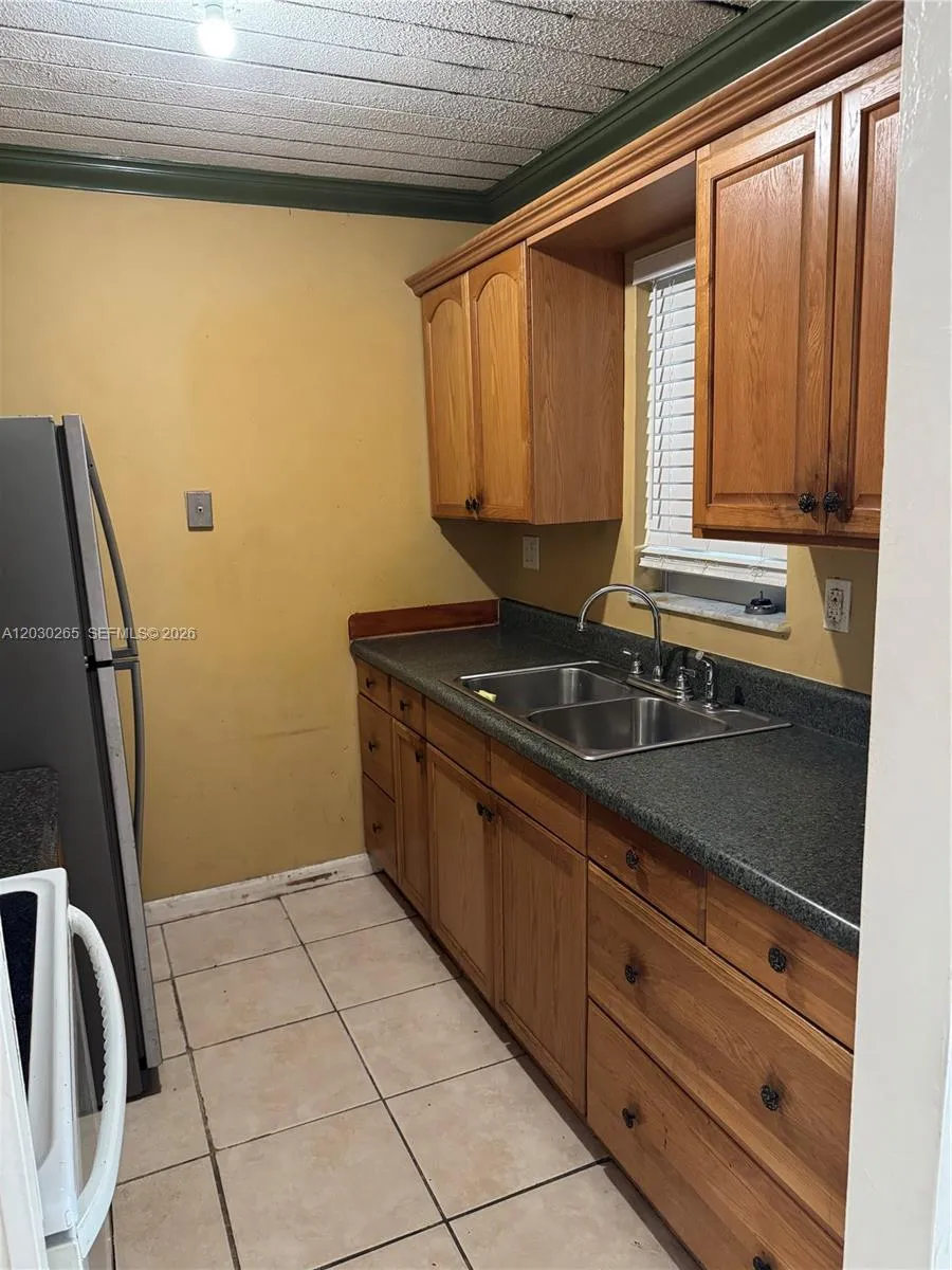 7105 W 13th Ave # 403, Hialeah FL 33014