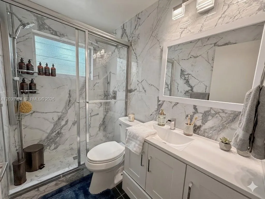 1050 Pennsylvania Ave # 11, Miami Beach FL 33139