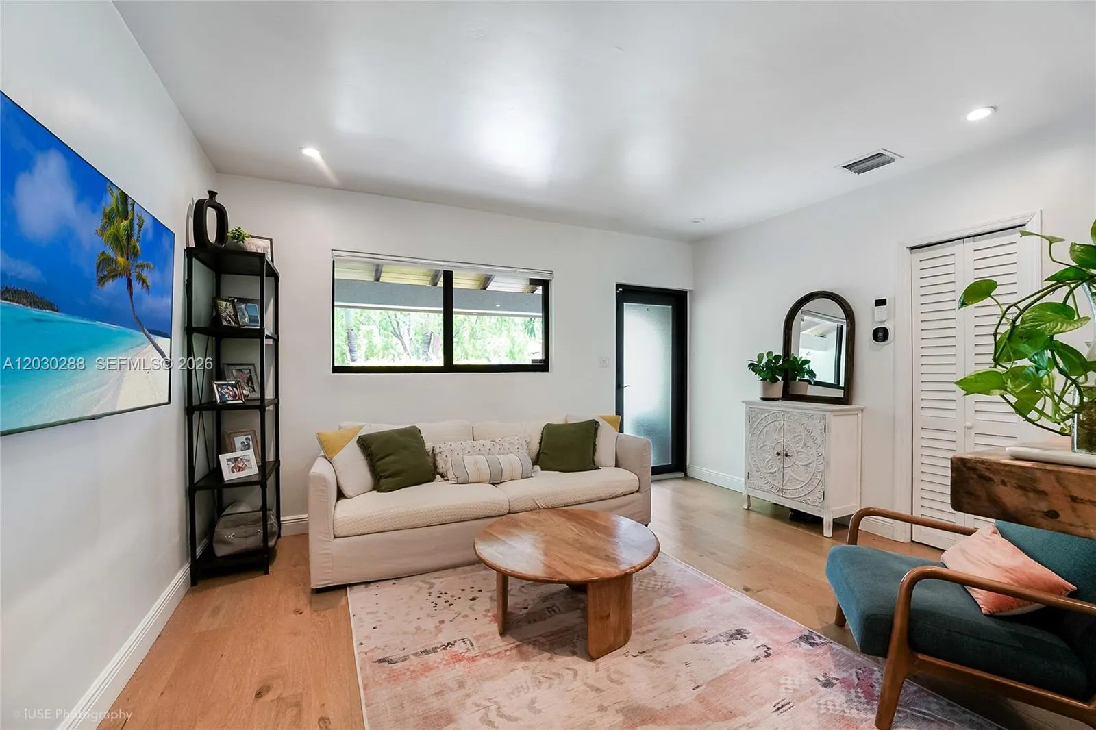 1462 SW 17th St, Miami FL 33145