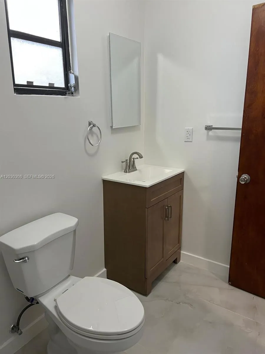 321 SW 71st Ave # 2, Miami FL 33144