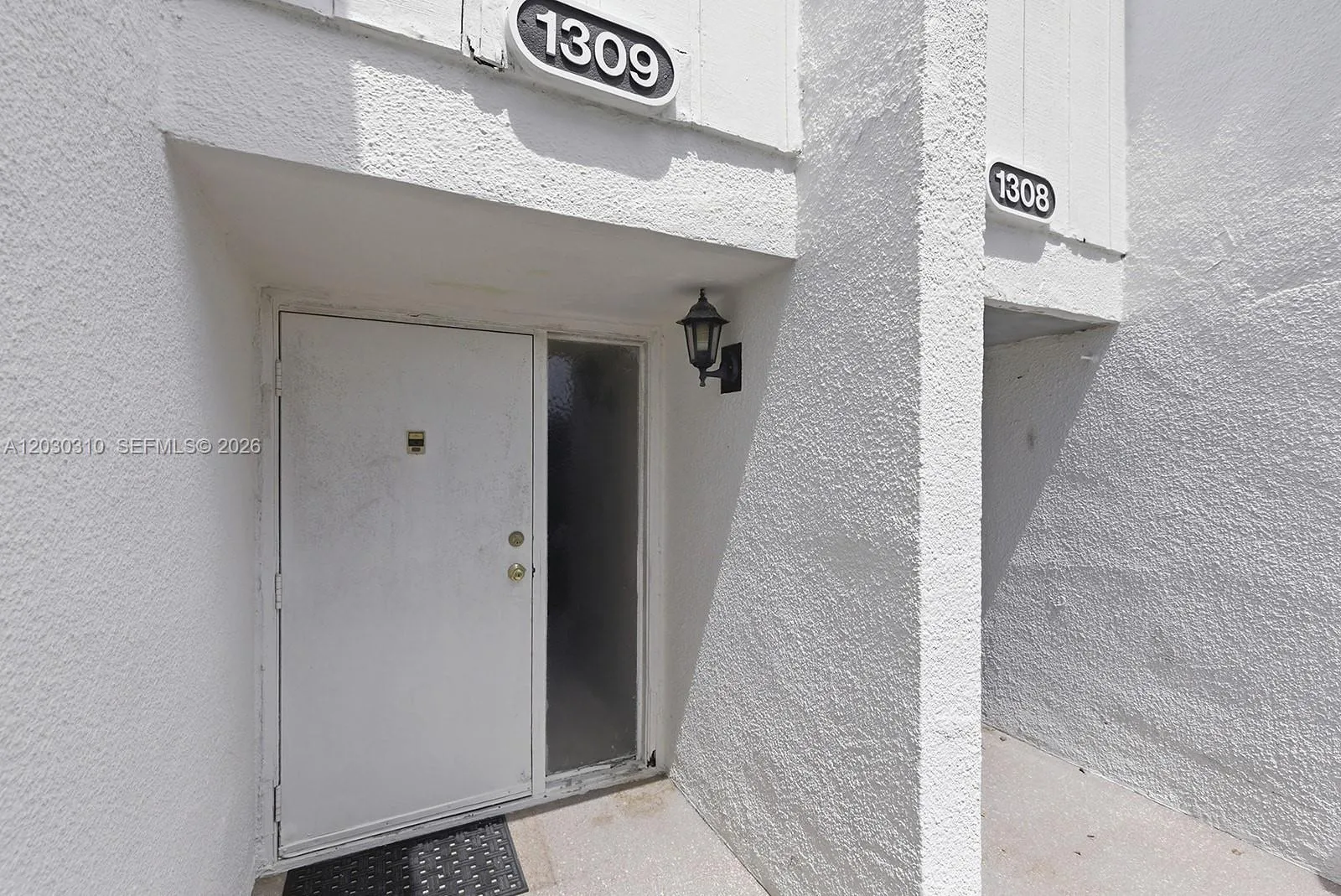 1309 Bridgewood Dr, Boca Raton FL 33434