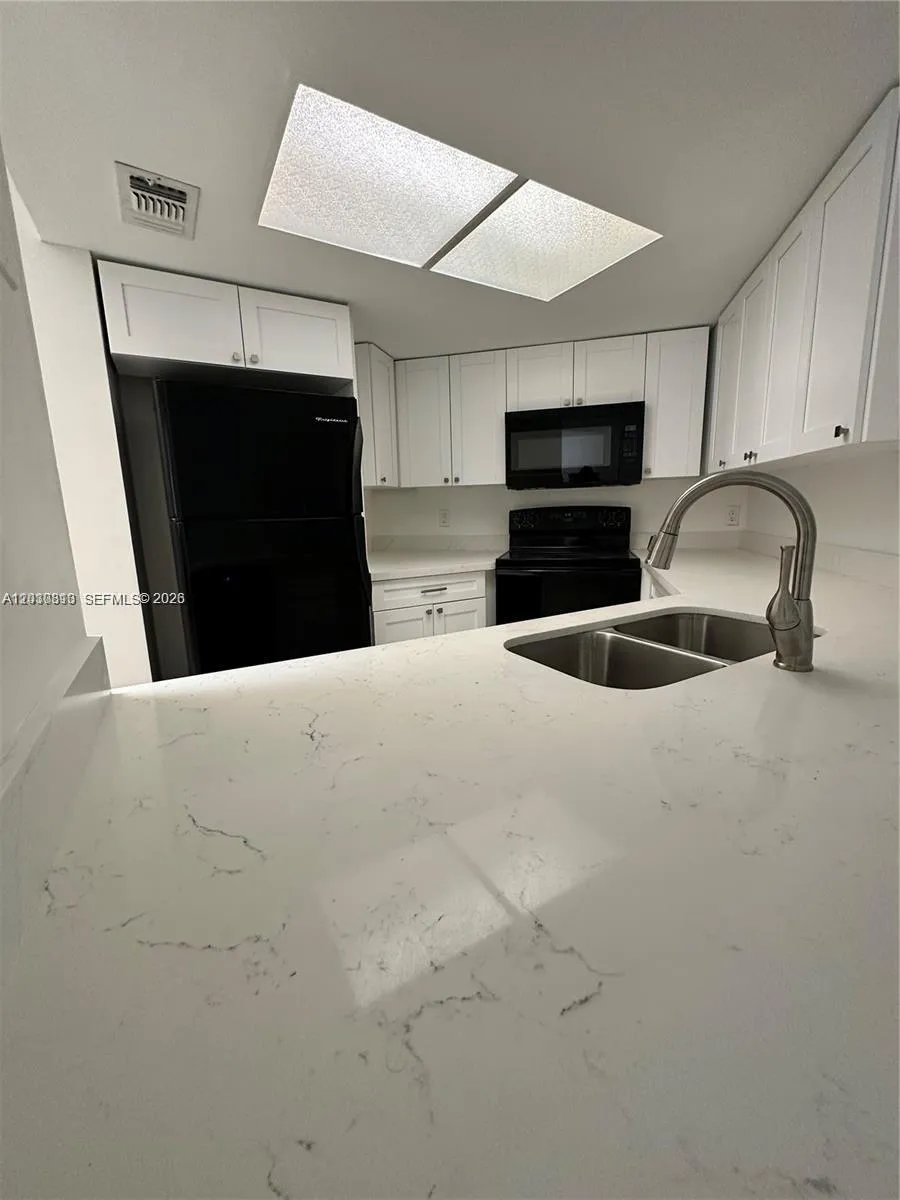 9607 SW 138th Ave, Miami FL 33186