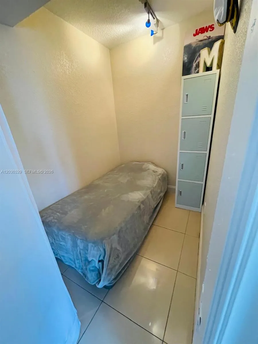 3601 NE 170th St # 202, North Miami Beach FL 33160