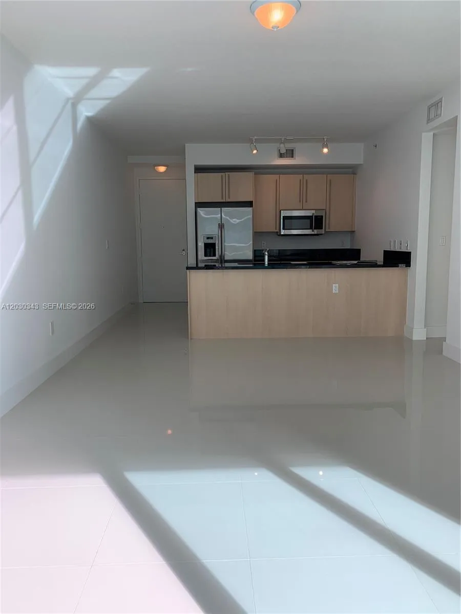 1111 SW 1st Ave, Miami FL 33130