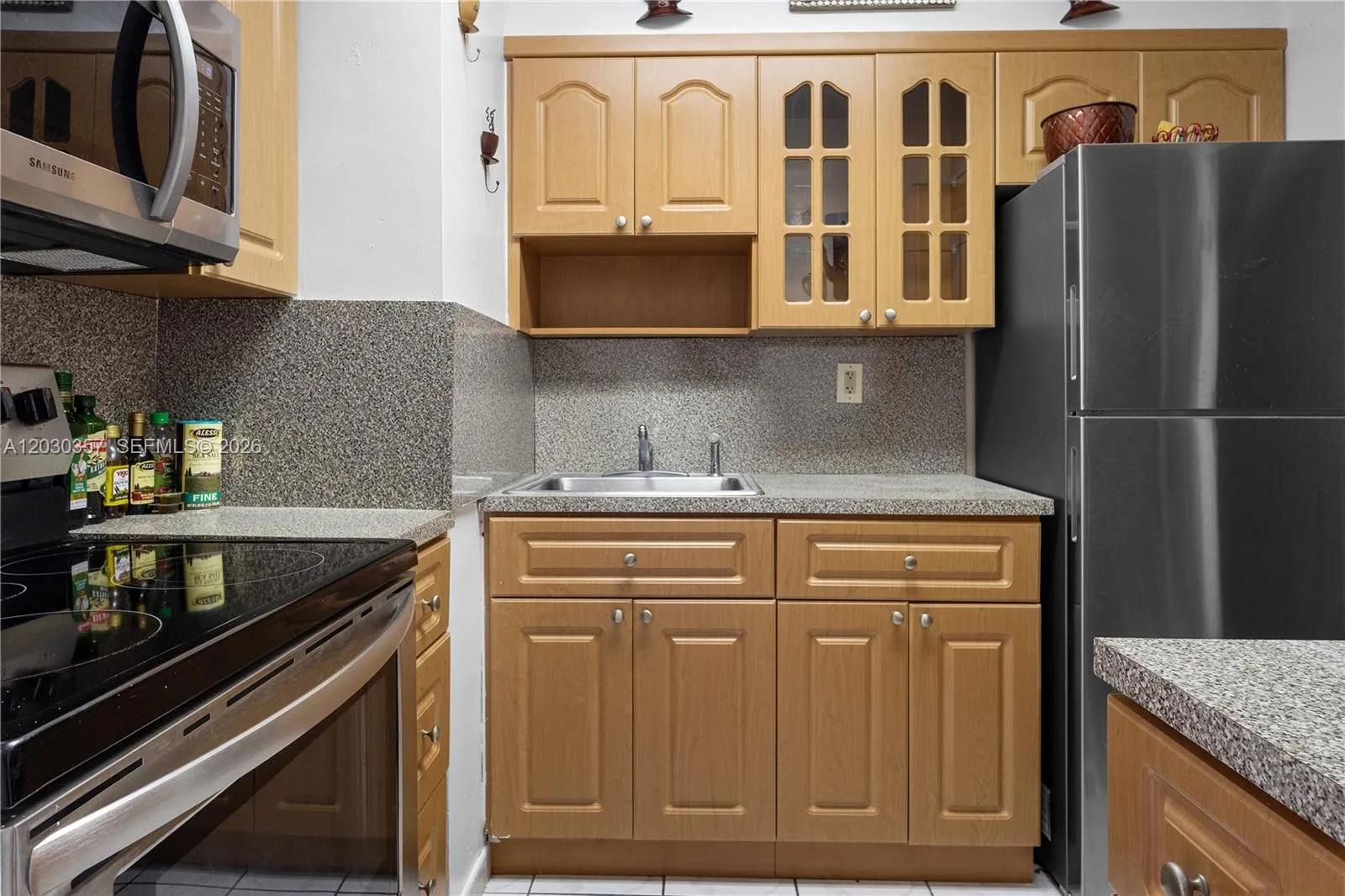 2899 Collins Ave # 642, Miami Beach FL 33140