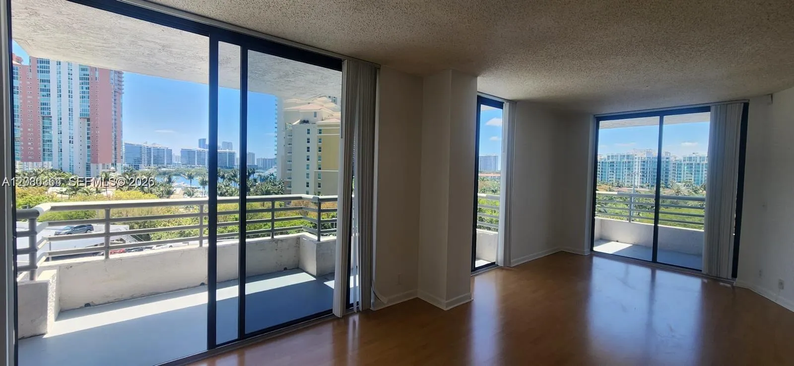 3300 NE 191st St # 818, Aventura FL 33180