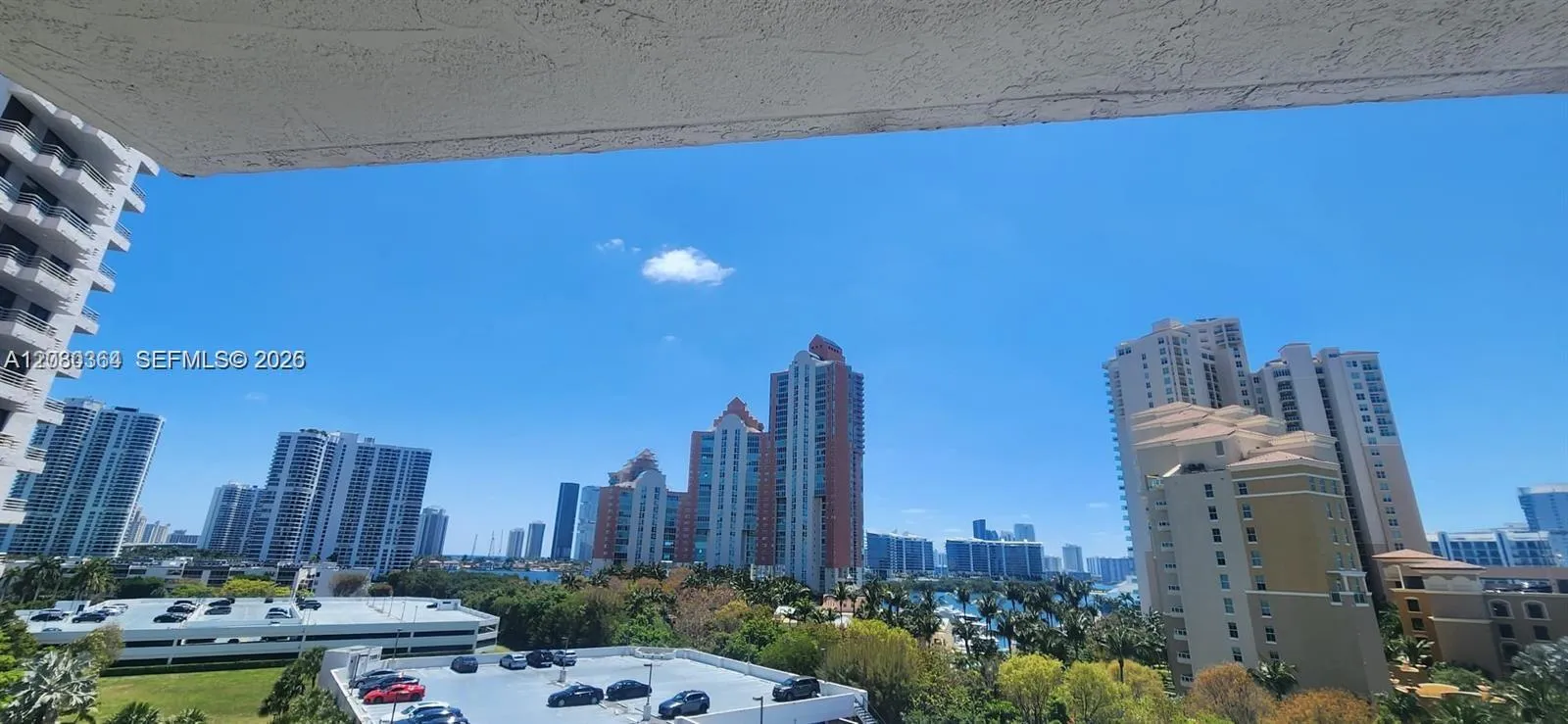 3300 NE 191st St # 818, Aventura FL 33180