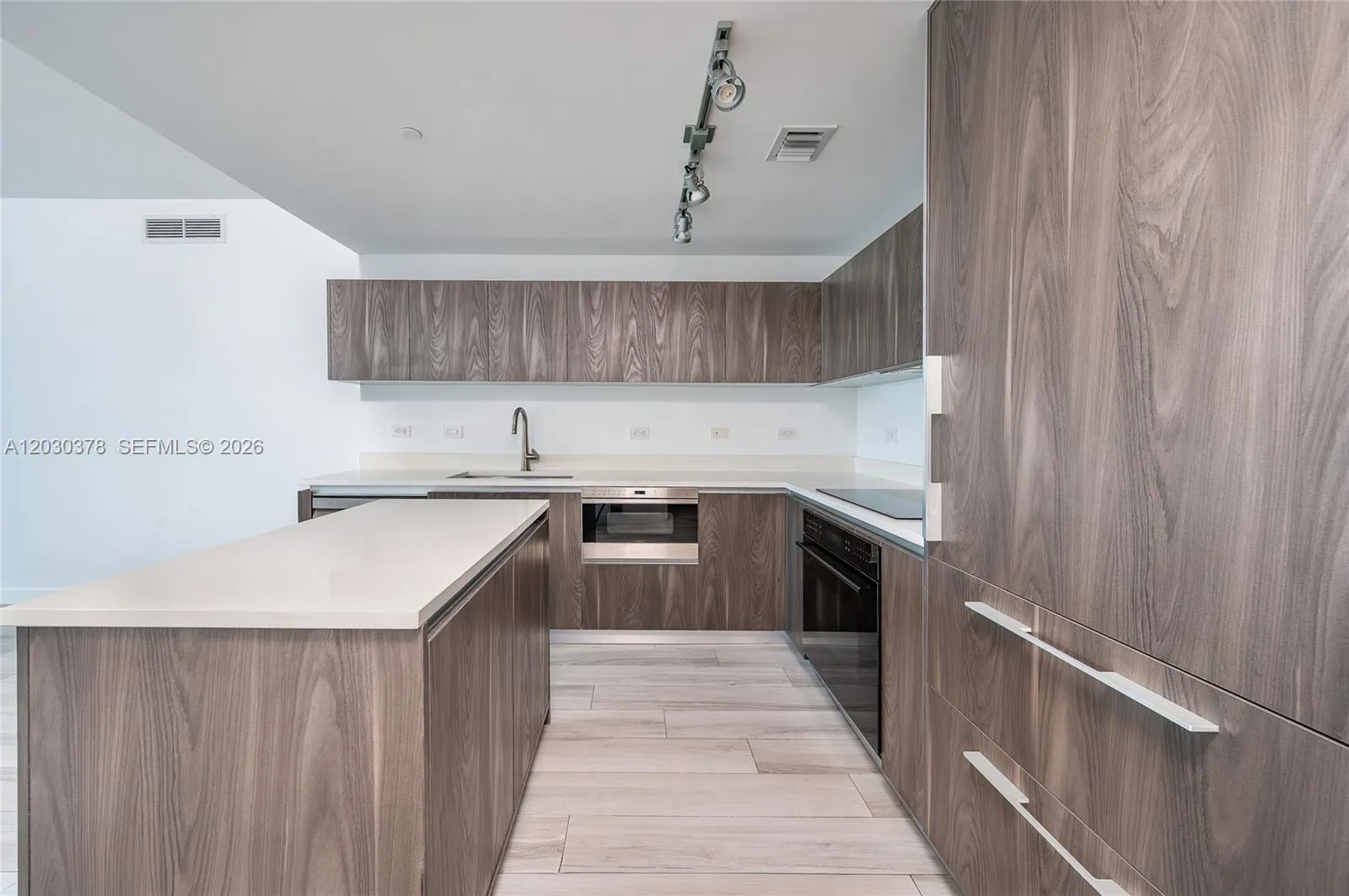 3131 NE 7th Ave # 3104, Miami FL 33137