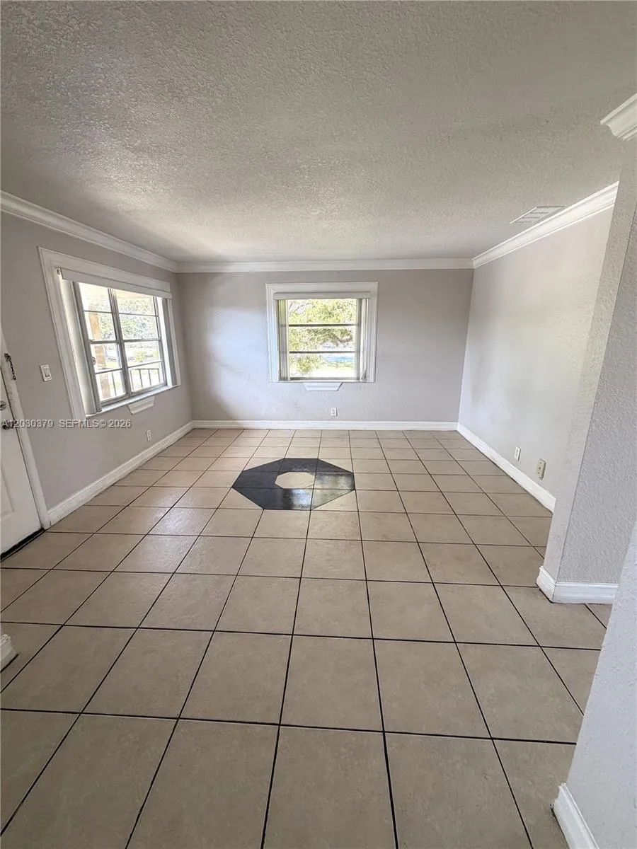 412 S Lakeside Dr # 223, Margate FL 33063