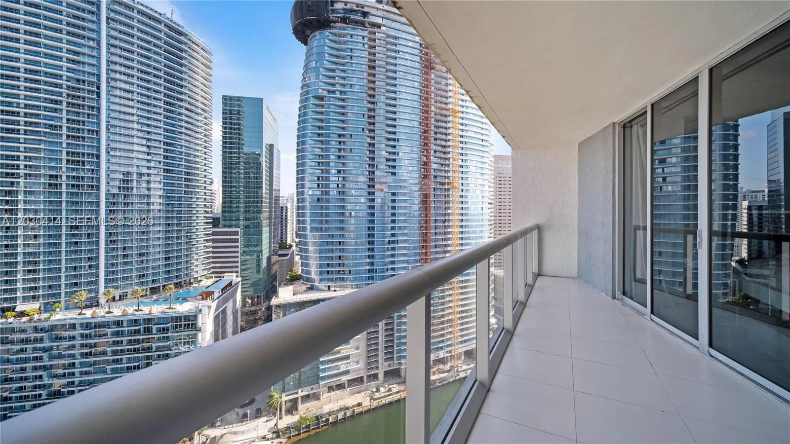 465 Brickell Ave # 2704, Miami FL 33131