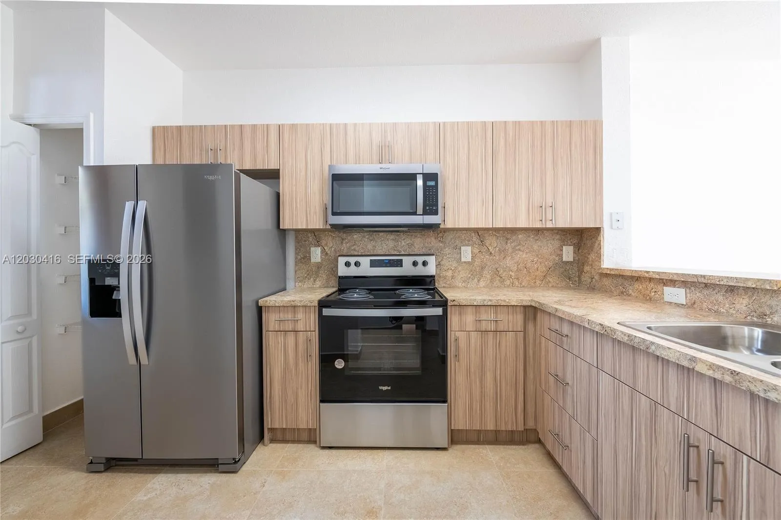 7200 NW 177th St # 7, Hialeah FL 33015