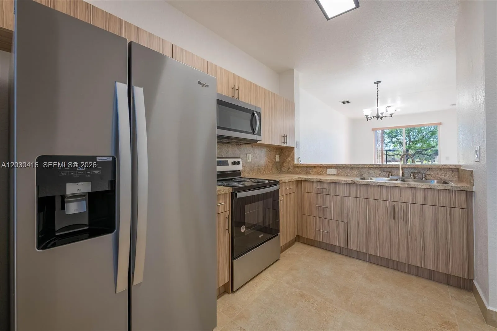 7200 NW 177th St # 7, Hialeah FL 33015