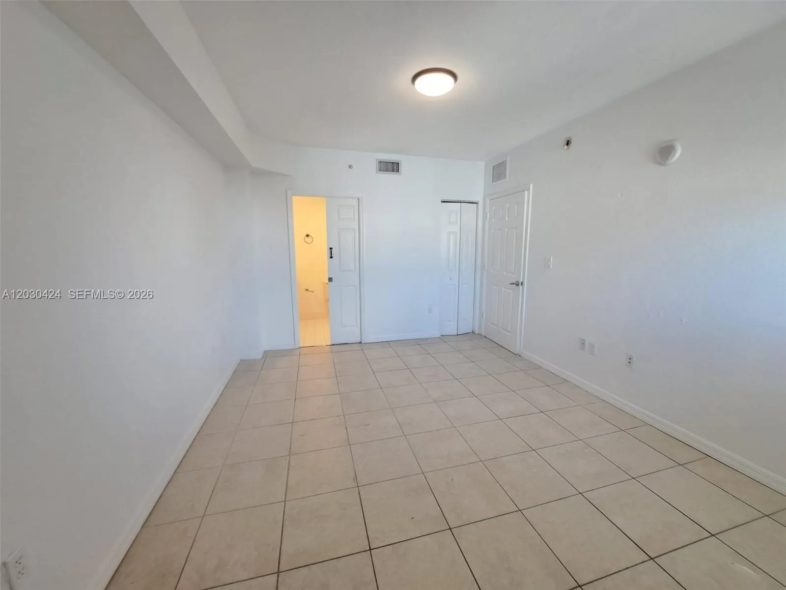 120 SW 8th Ave # 903, Miami FL 33130