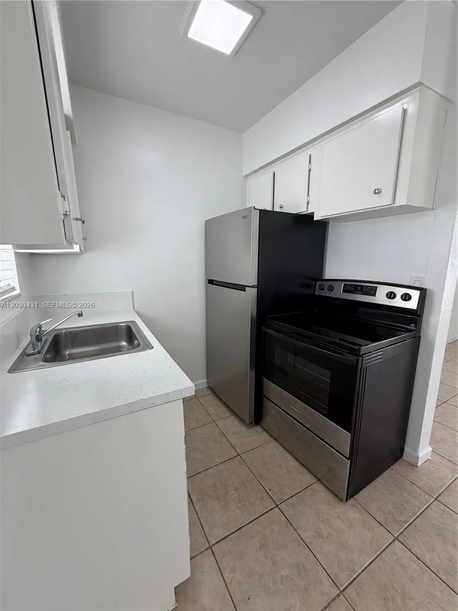 775 NE 128TH ST # 3, North Miami FL 33161