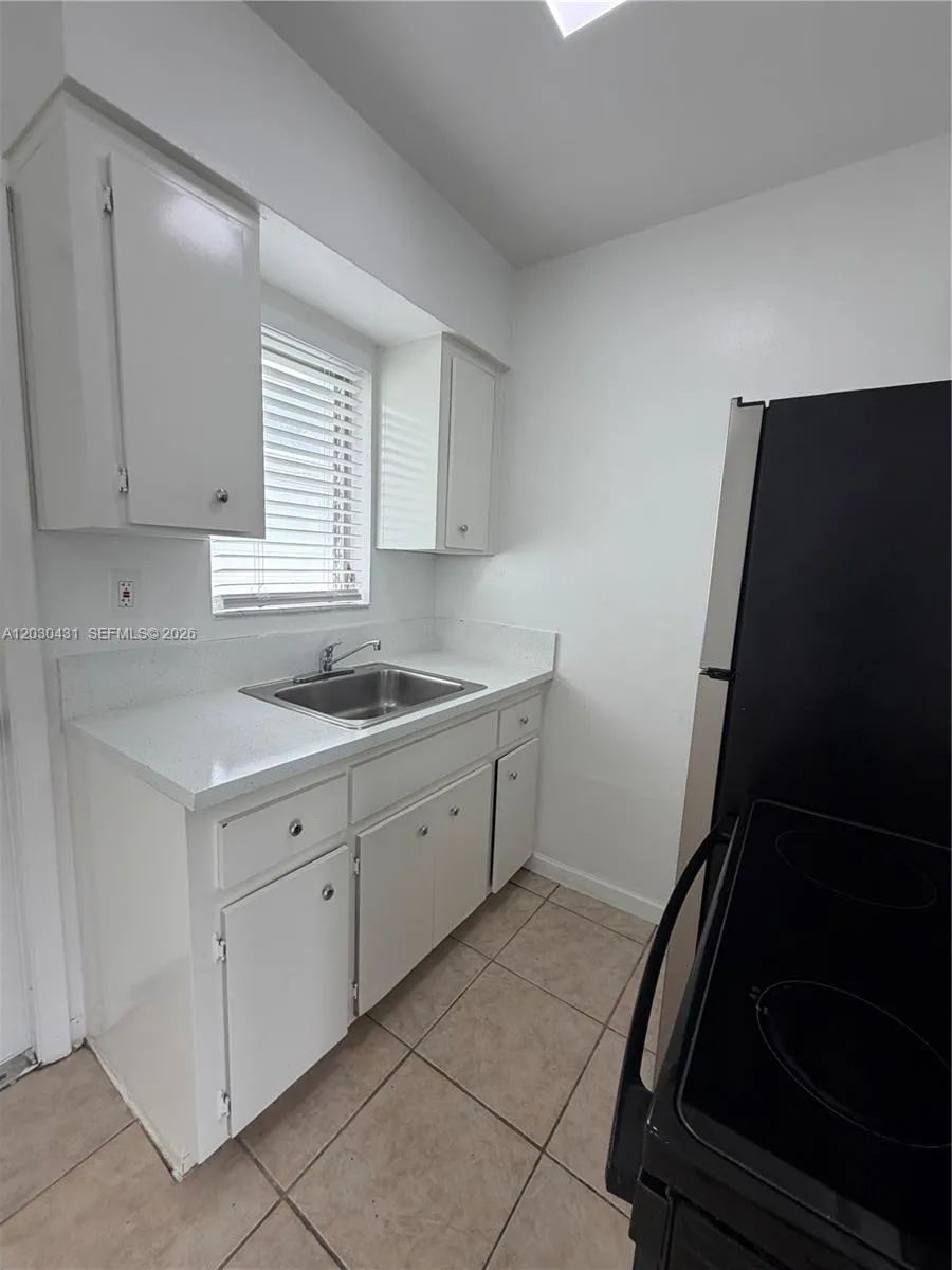 775 NE 128TH ST # 3, North Miami FL 33161