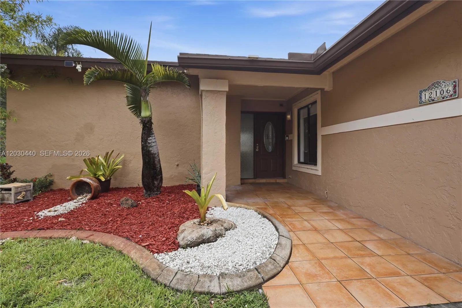 12106 Lymestone Way, Cooper City FL 33026