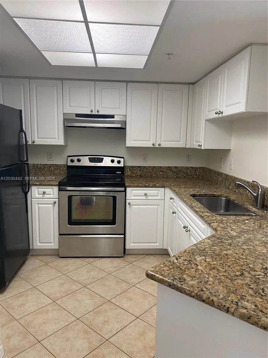 300 N Crestwood Ct N # 310, Royal Palm Beach FL 33411