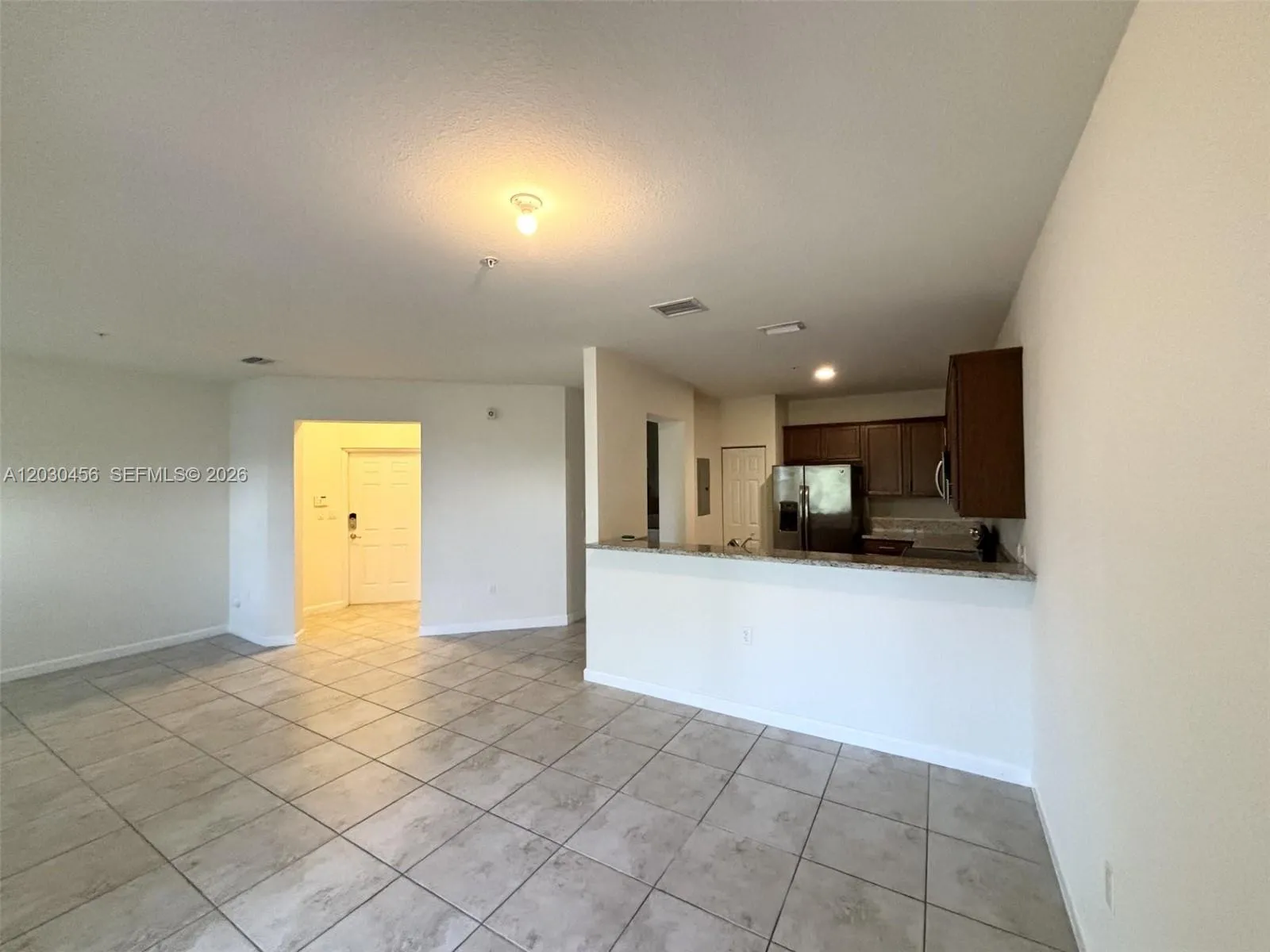 10620 NW 88 st # 216, Doral FL 33178