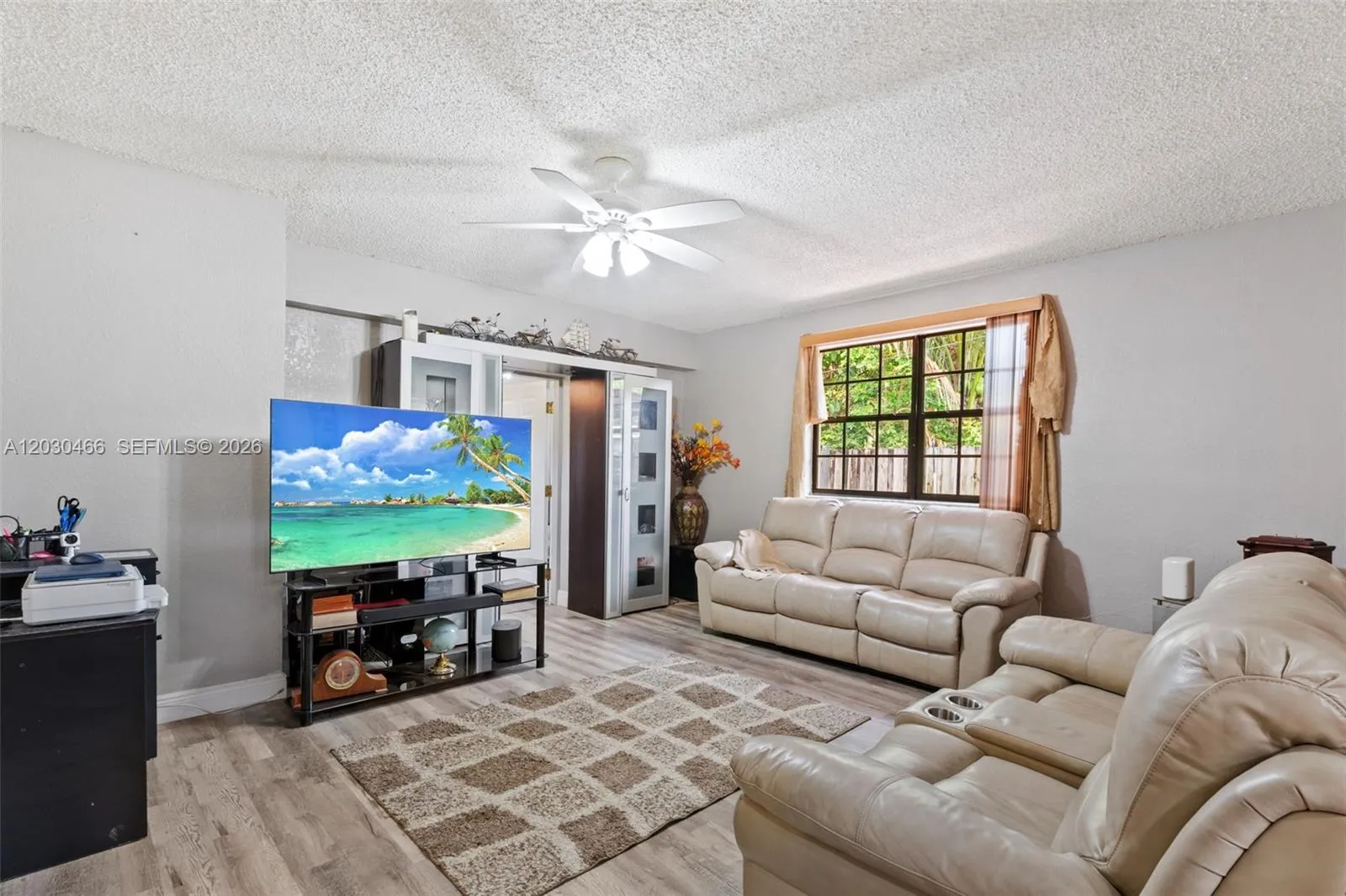 15600 NW 37th Pl, Miami Gardens FL 33054