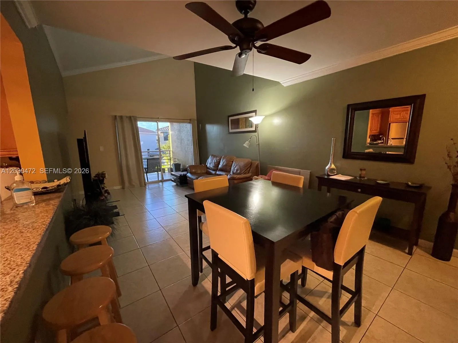 9711 Fontainebleau Blvd # D203, Miami FL 33172