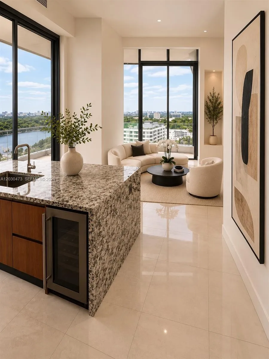 175 SE 25th rd # 1503, Miami FL 33129