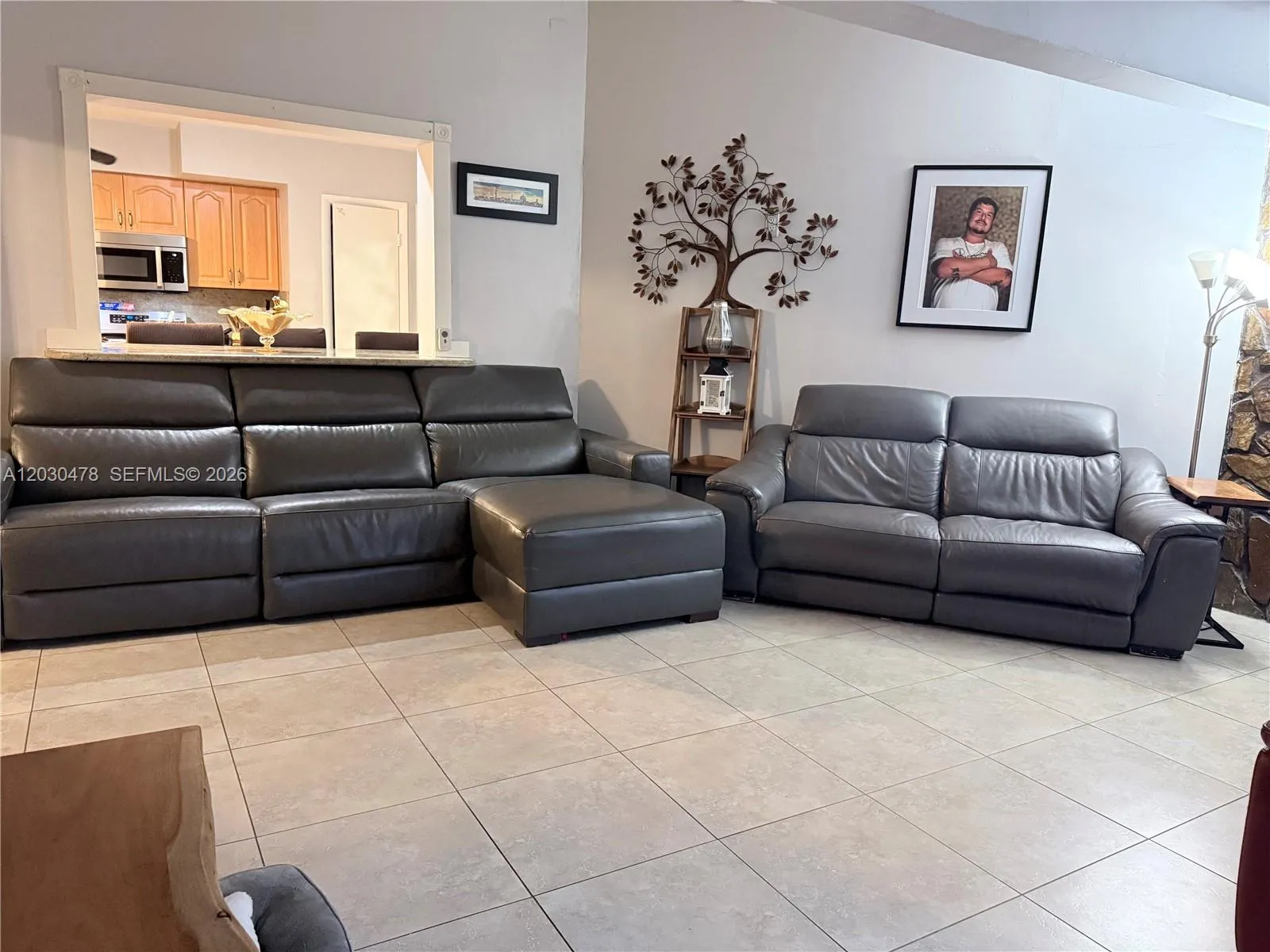 18240 NE 8th Ave, North Miami Beach FL 33162