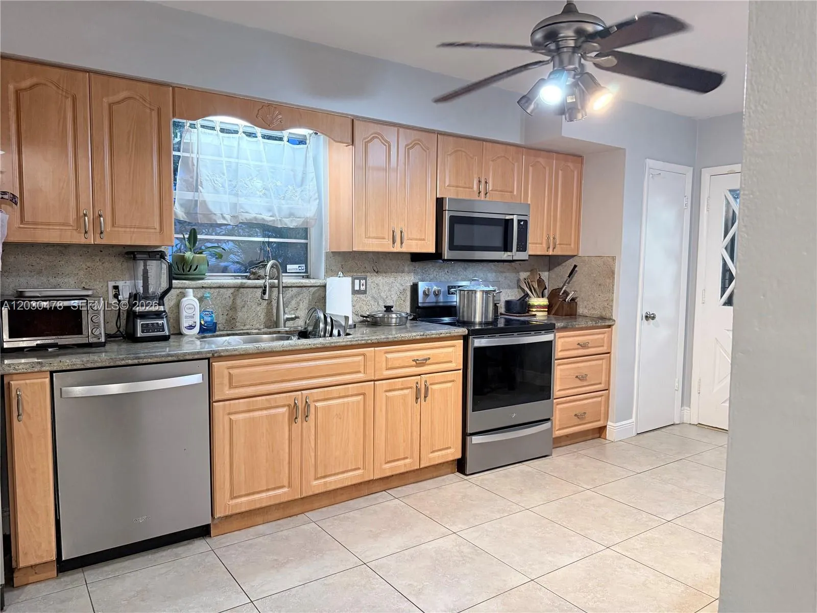 18240 NE 8th Ave, North Miami Beach FL 33162