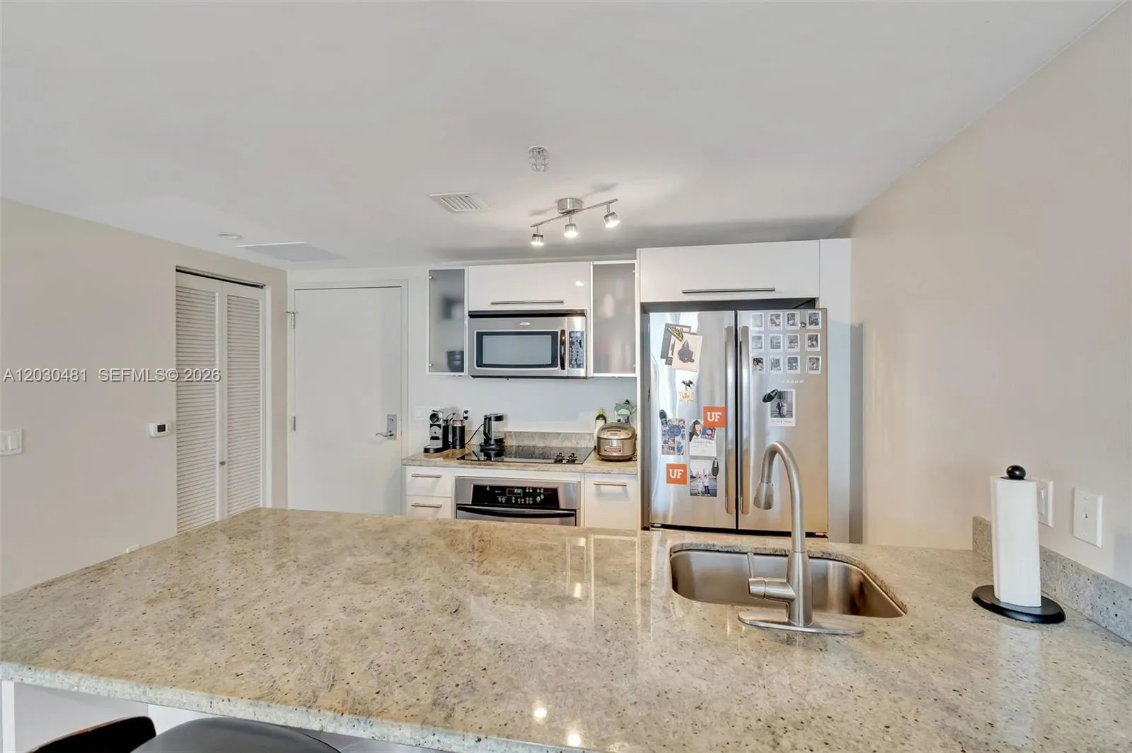 185 SW 7 ST # 1708, Miami FL 33130
