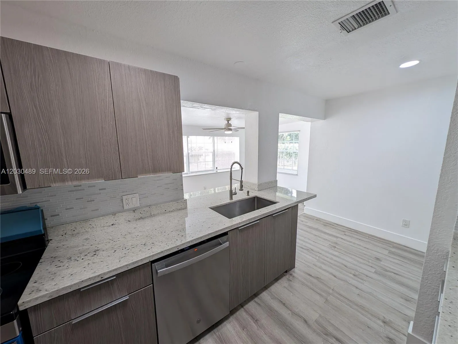 3221 NW 12th Pl, Lauderhill FL 33311