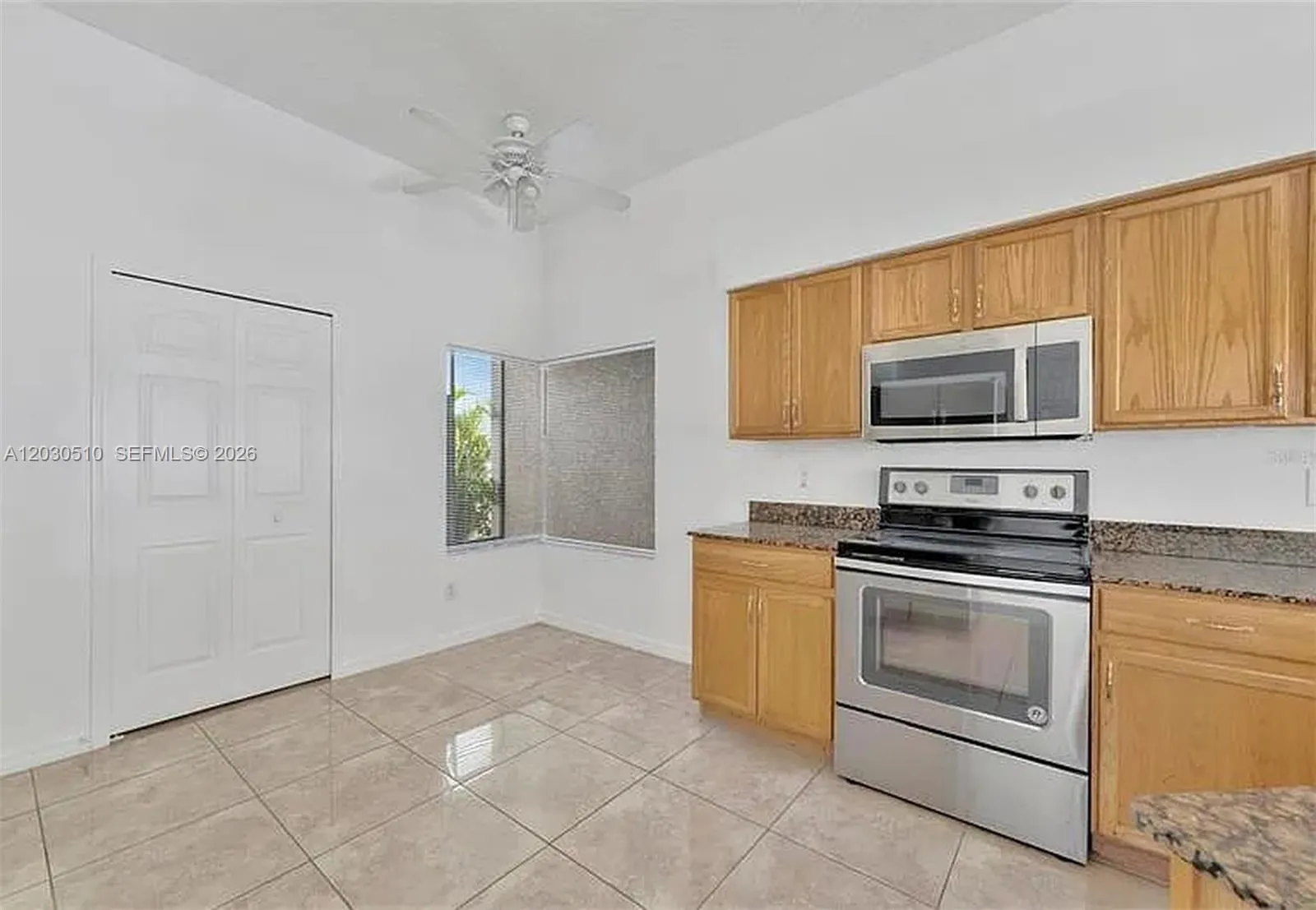 11007 Whitecap Dr, Riverview FL 33579