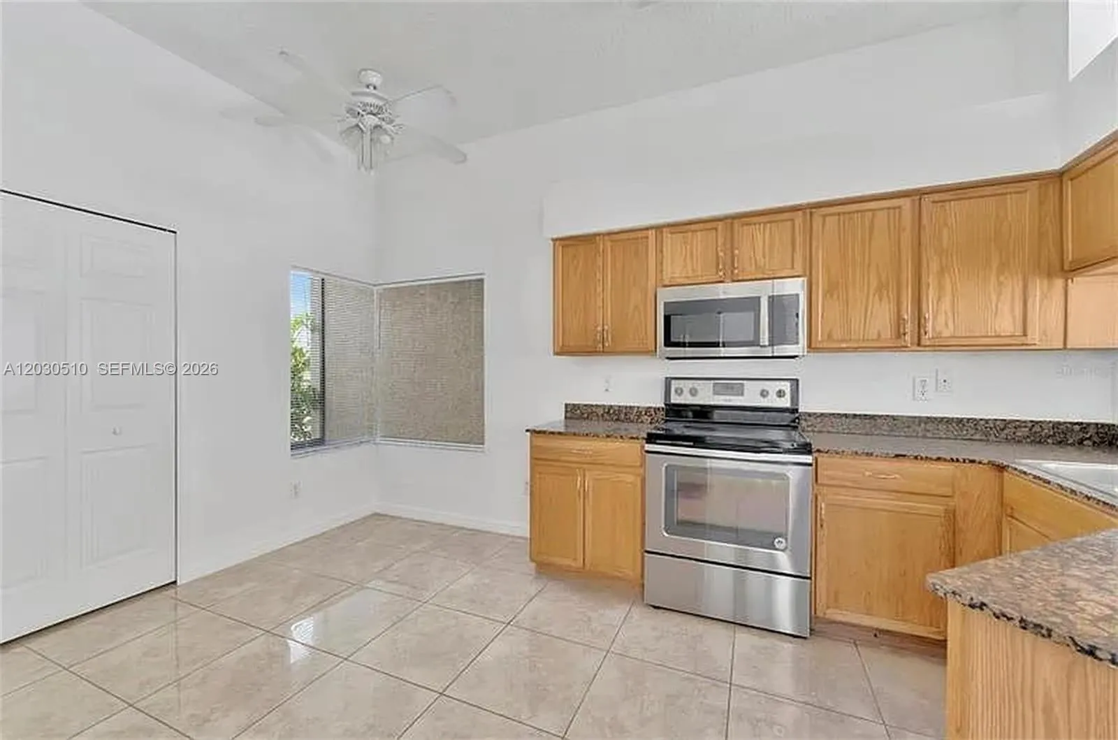 11007 Whitecap Dr, Riverview FL 33579