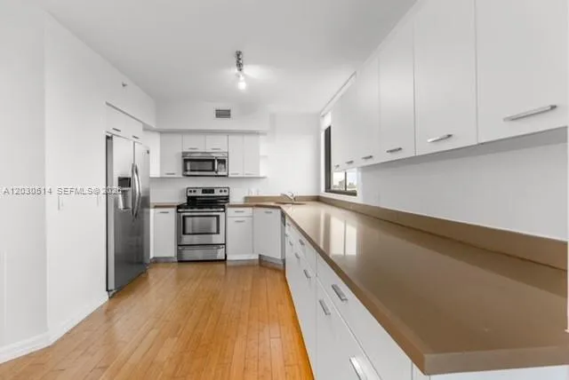 1330 West Ave # 2207, Miami Beach FL 33139