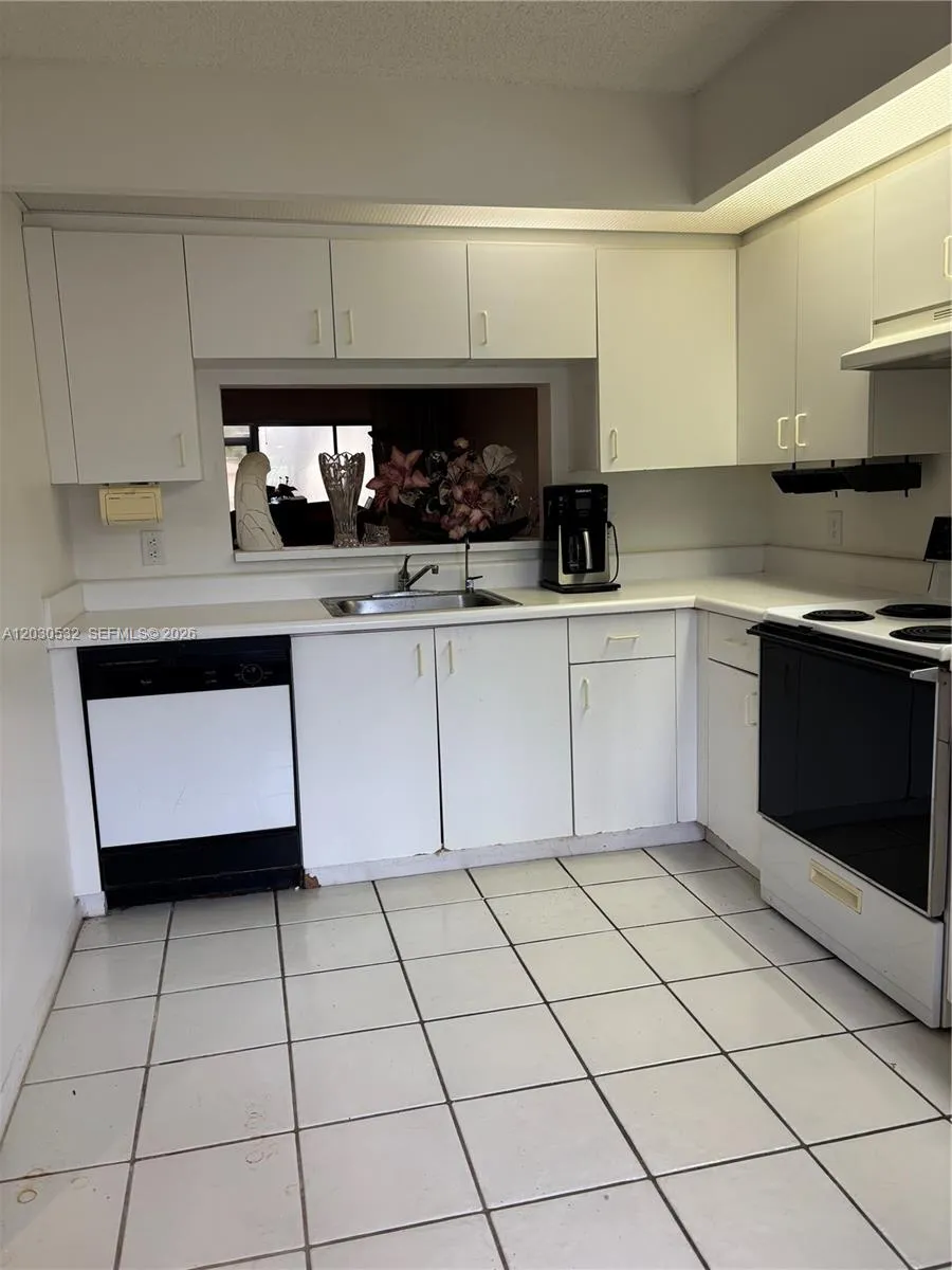 12755 SW 16th Ct # 106B, Pembroke Pines FL 33027